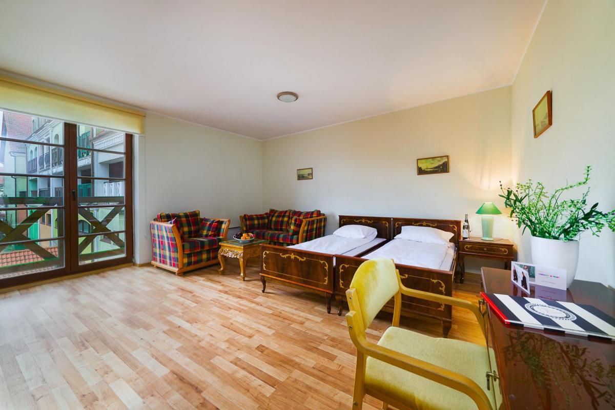 Apartamenty Portowe Mikołajki Exterior foto